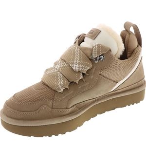 New in box Ugg Lowmel size 7